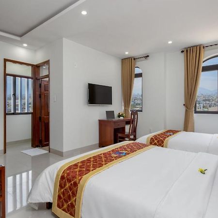 Khach San Pham Gia Da Nang Hotell Eksteriør bilde