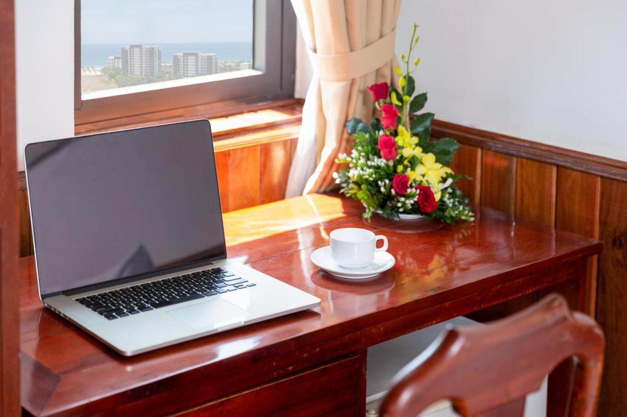 Khach San Pham Gia Da Nang Hotell Eksteriør bilde