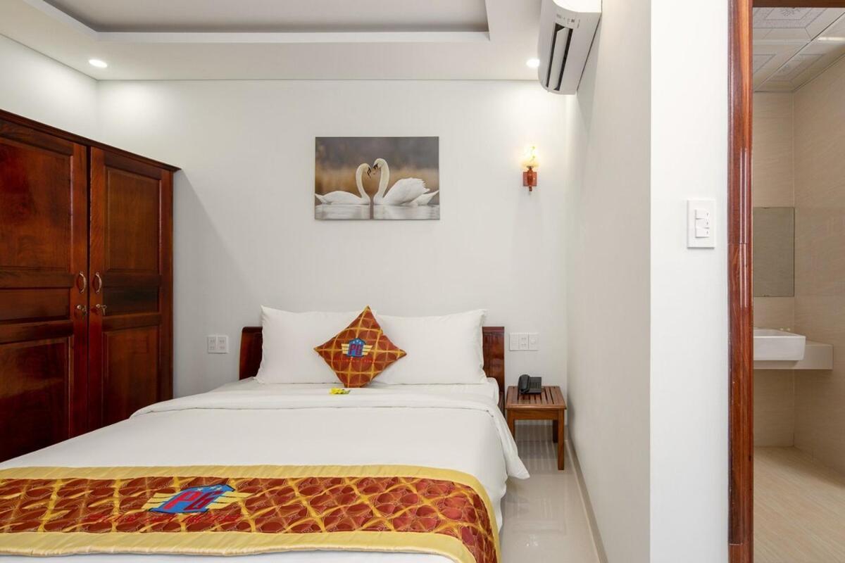 Khach San Pham Gia Da Nang Hotell Eksteriør bilde